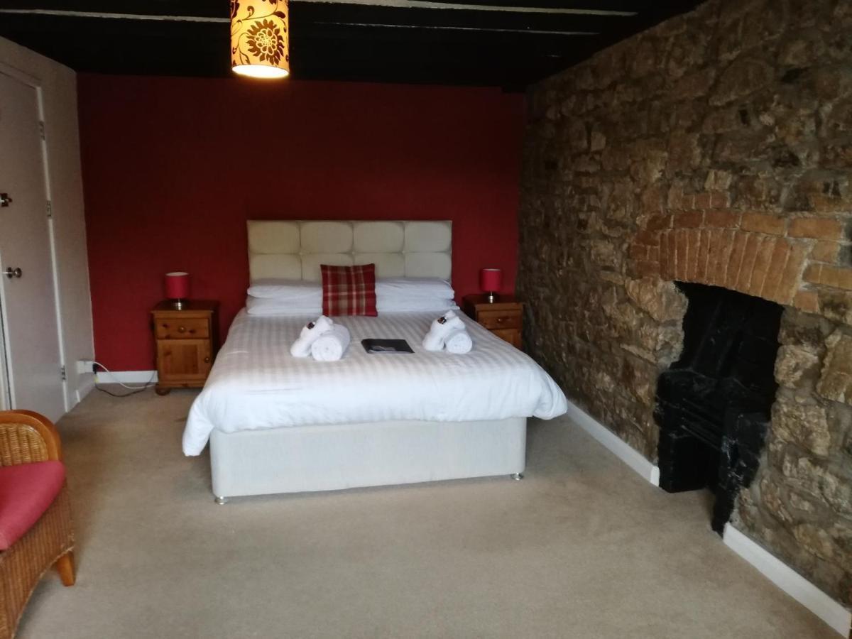 Parsonage Farm Inn Saint Florence Kültér fotó